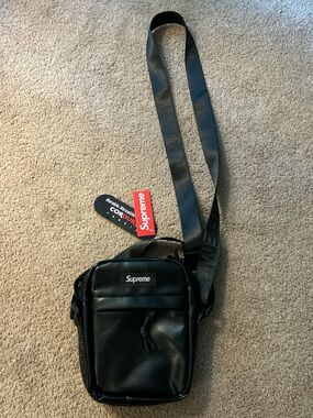Supreme Black Crossbody Shoulder Bag with Logo Strap